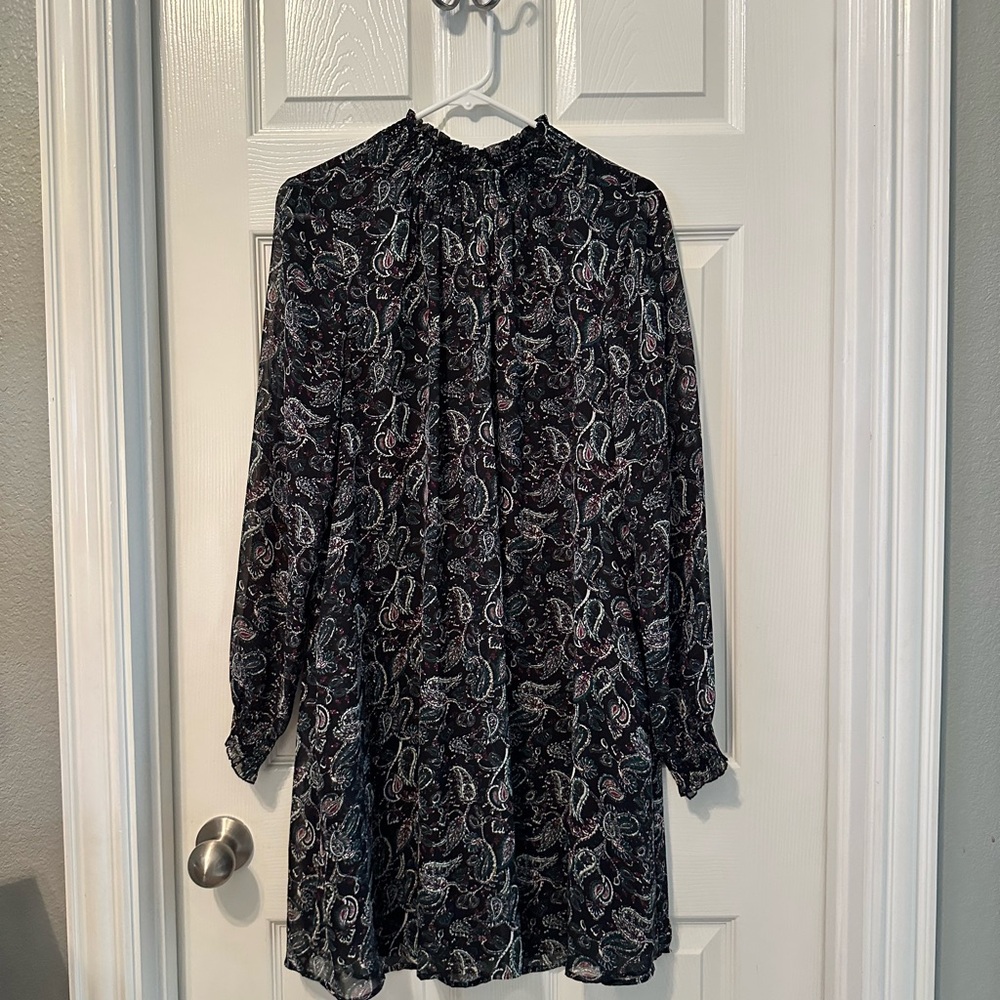 DR2  Paisley Shift Long-sleeve Dress